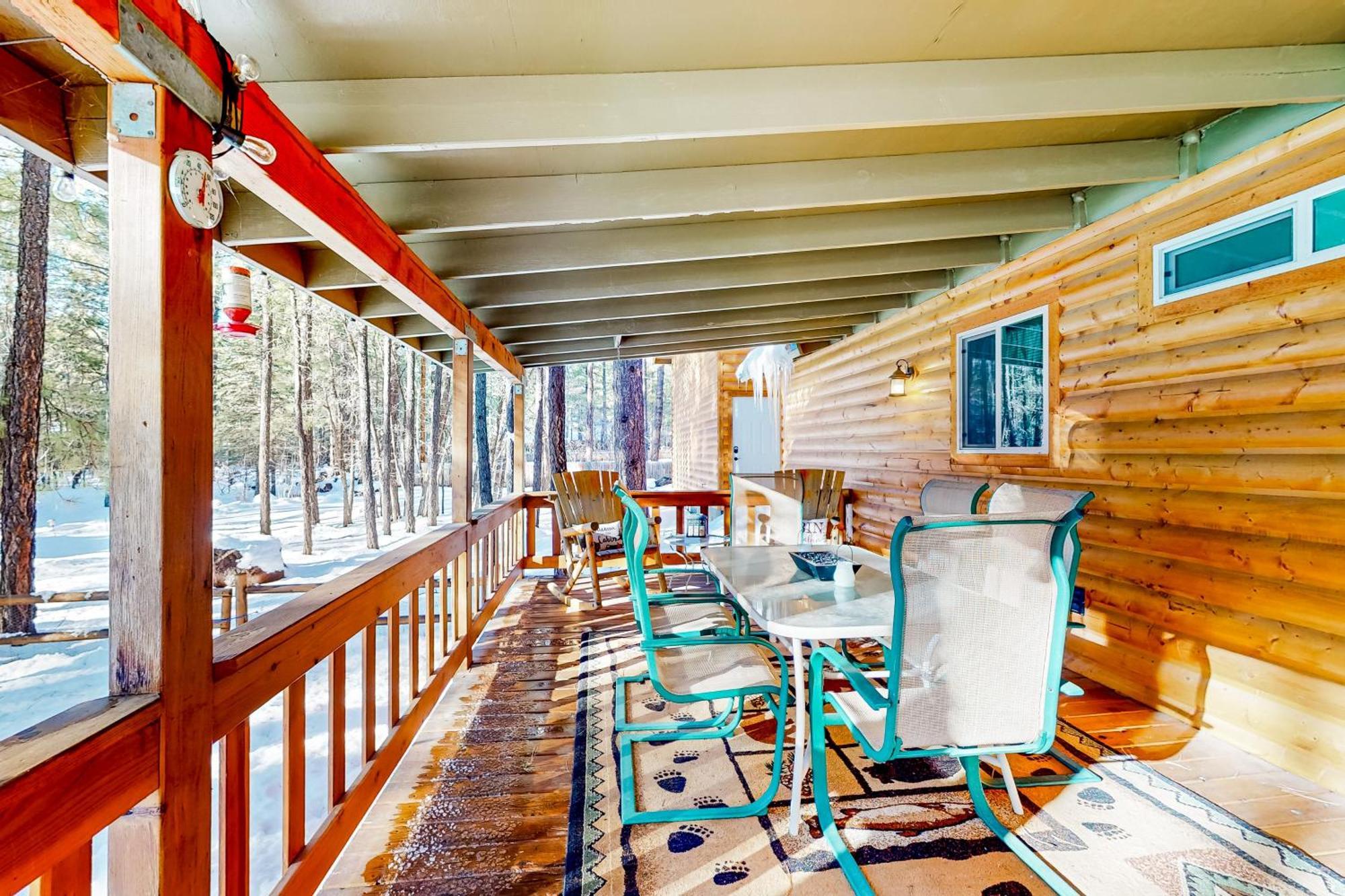 Dam Fun Cabin ไพน์ท็อป-เลคไซด์ ภายนอก รูปภาพ